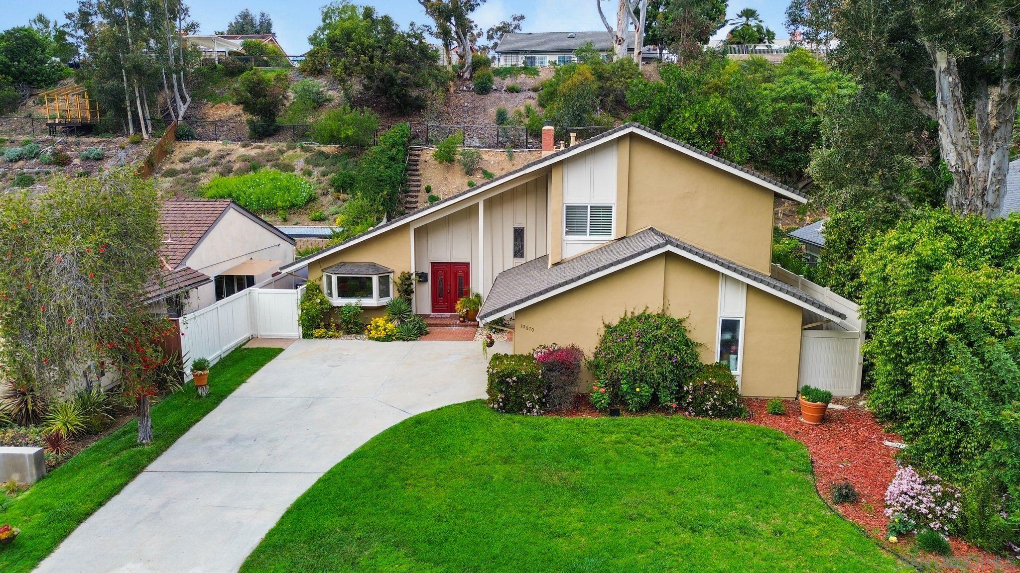 10670 Canyon Lake Dr