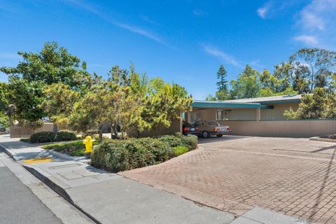 2195  Hayden Way San Diego CA 92103
