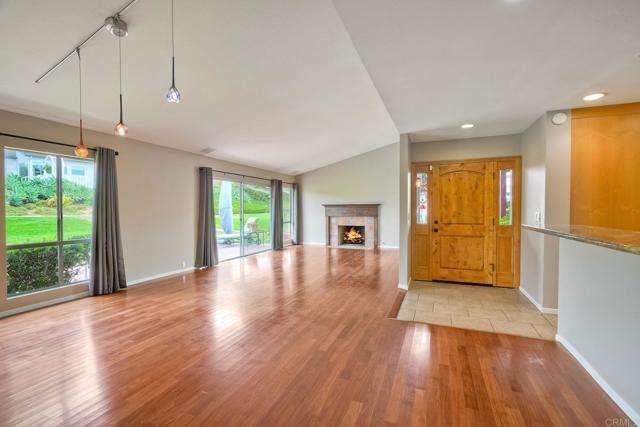 730 W Solana Cir