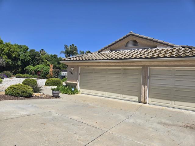 2521 Lynn Way