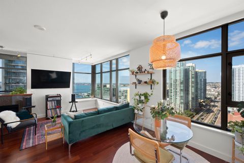 700 W E Street 2203 San Diego CA 92101