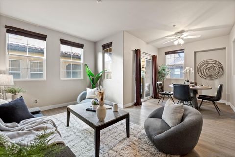 784  Portside Pl San Diego CA 92154