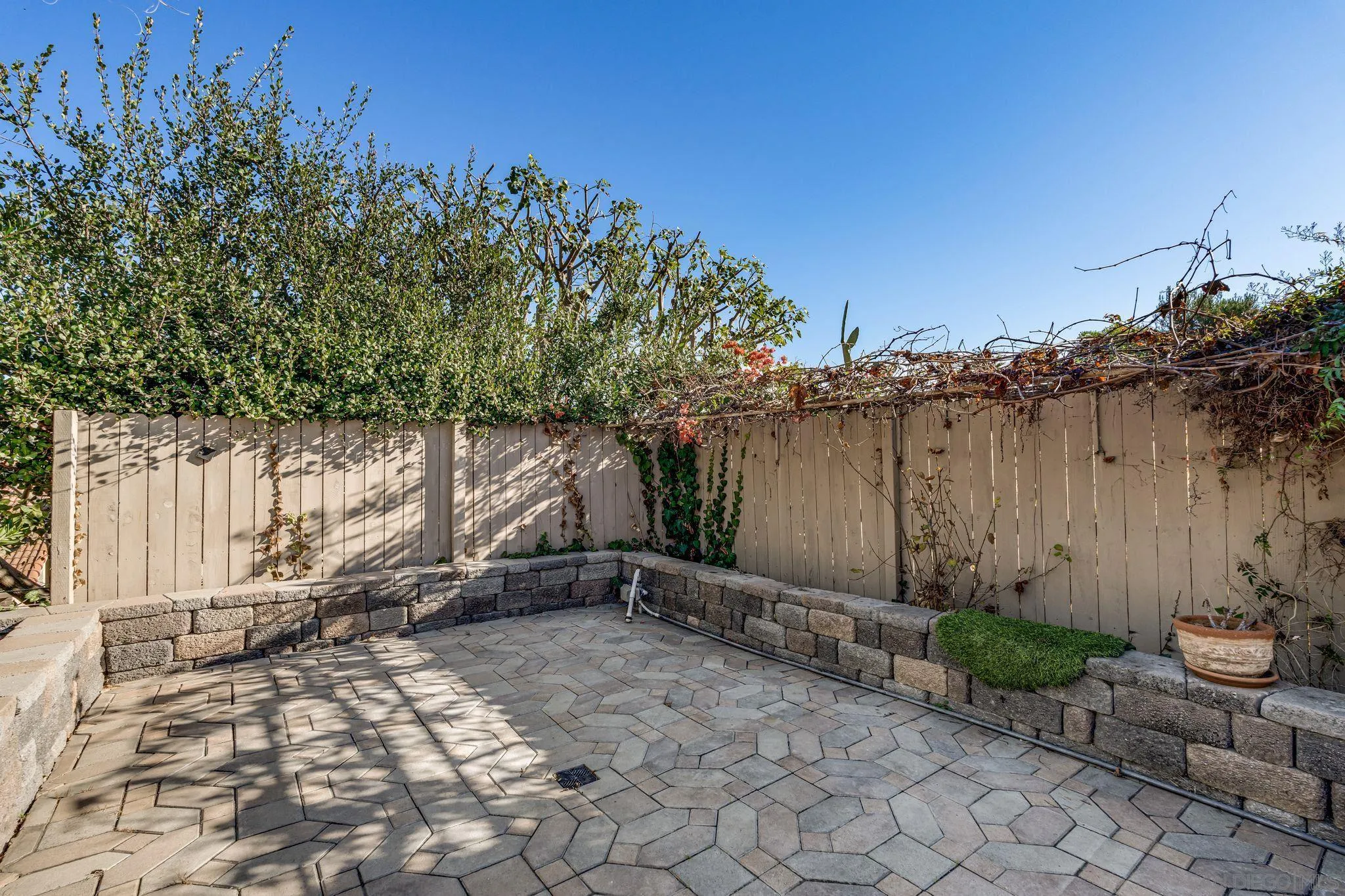 Carlsbad, California 92009, United States, 5 Bedrooms Bedrooms, ,5 BathroomsBathrooms,Residential,Active,140771