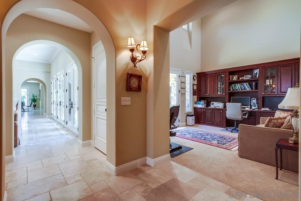 15609 Hayden Lake Place