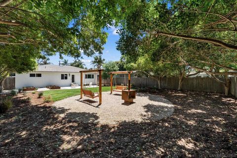 1832  California St Oceanside CA 92054