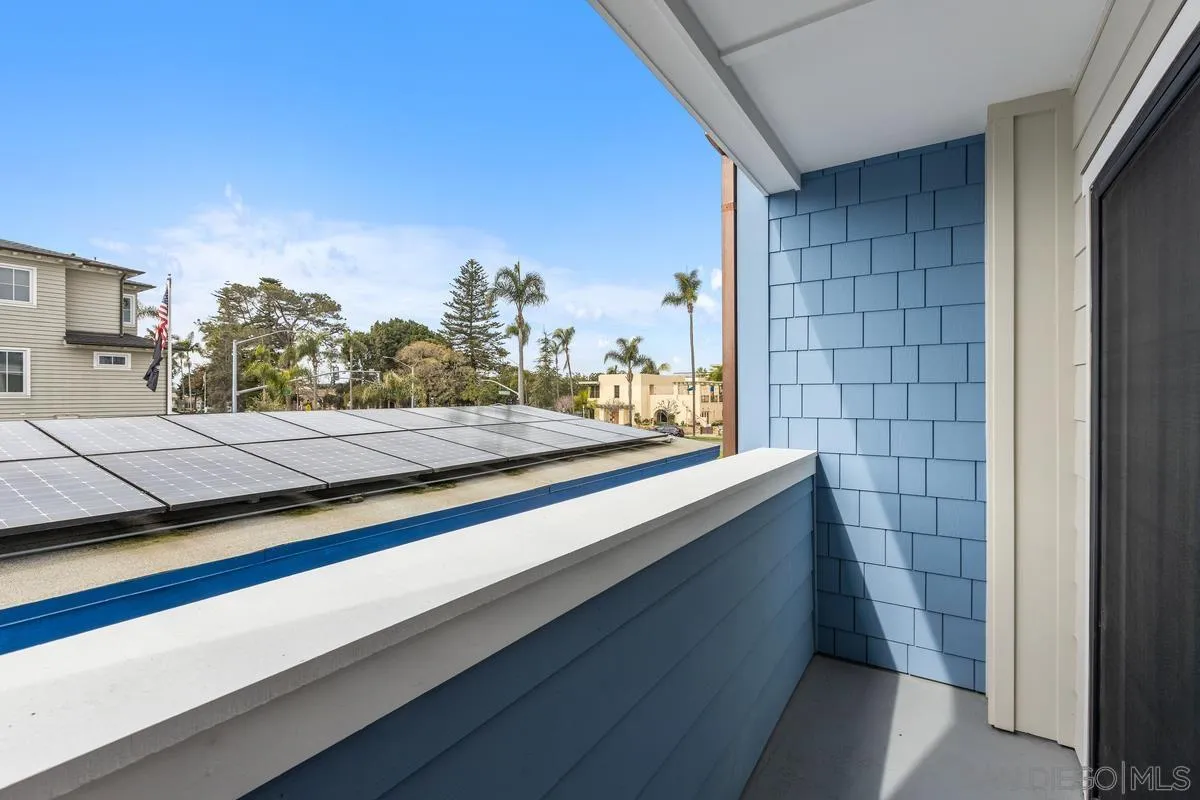 Coronado, California 92118, United States, 3 Bedrooms Bedrooms, ,3 BathroomsBathrooms,Residential,Active,83130