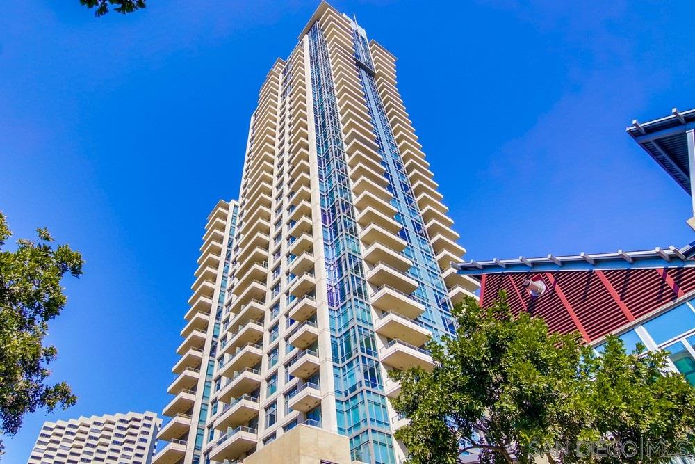 550 Front St 1206