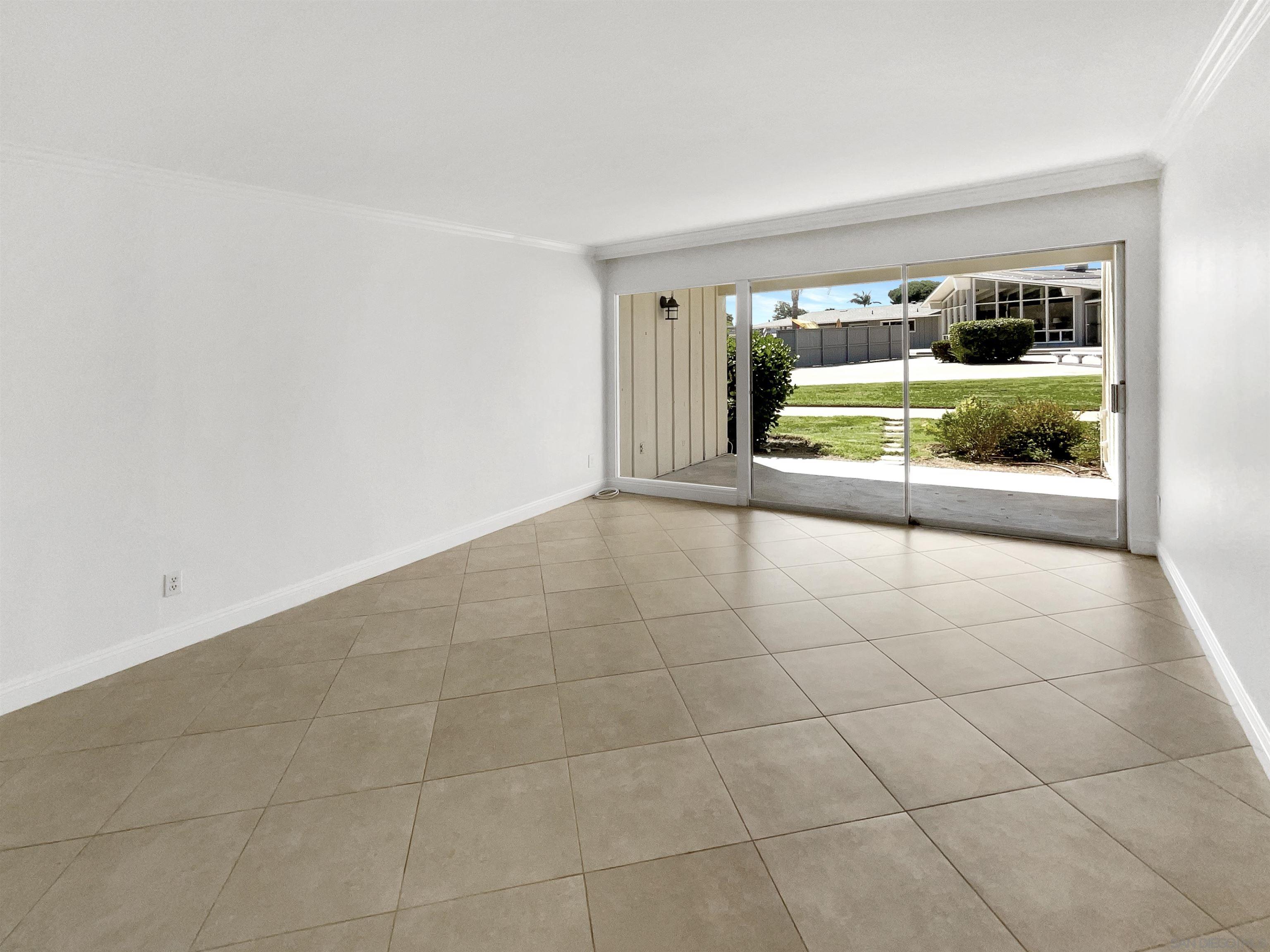 620 W Solana Cir 1B