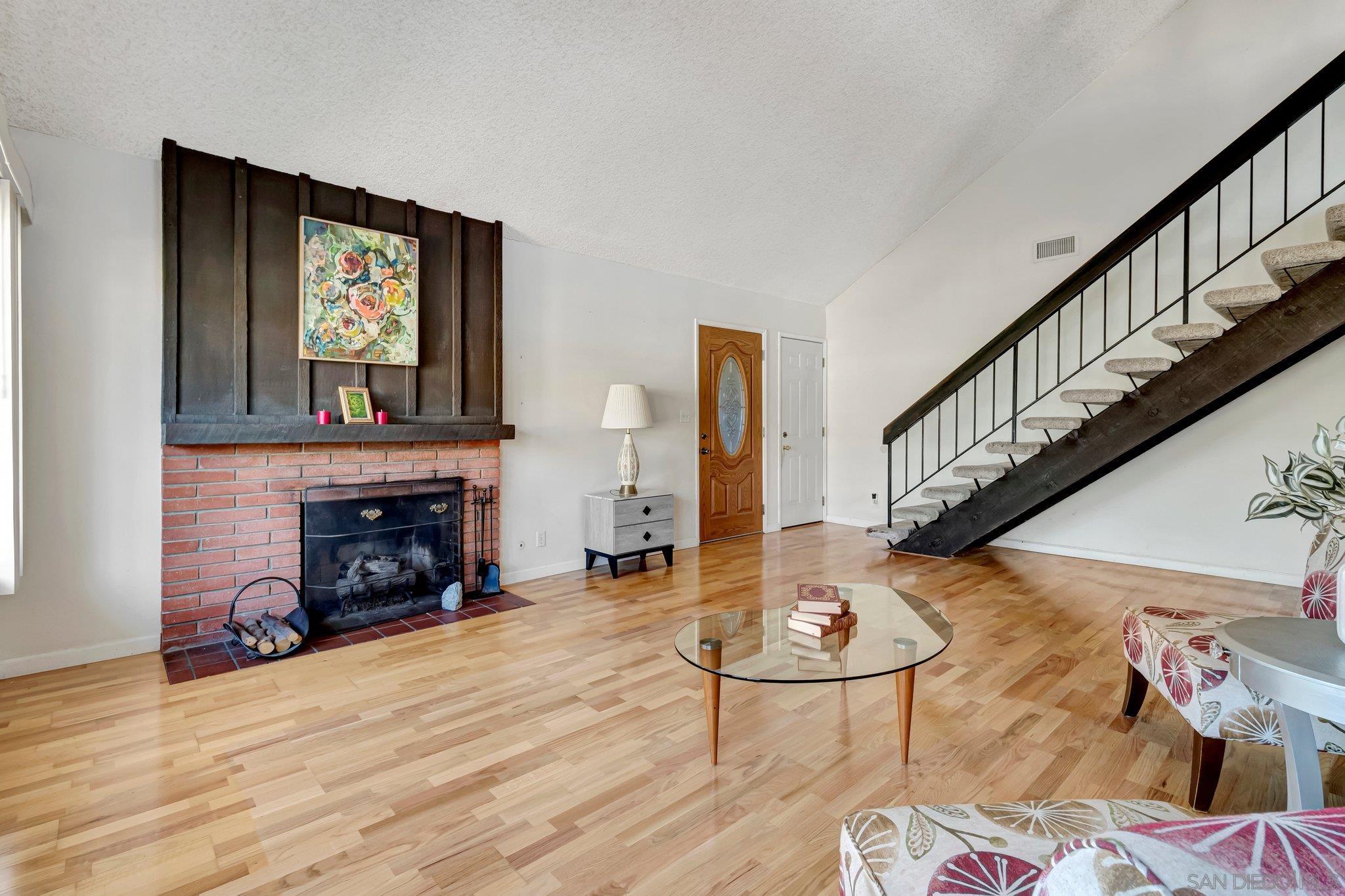 8678 Menkar Road
