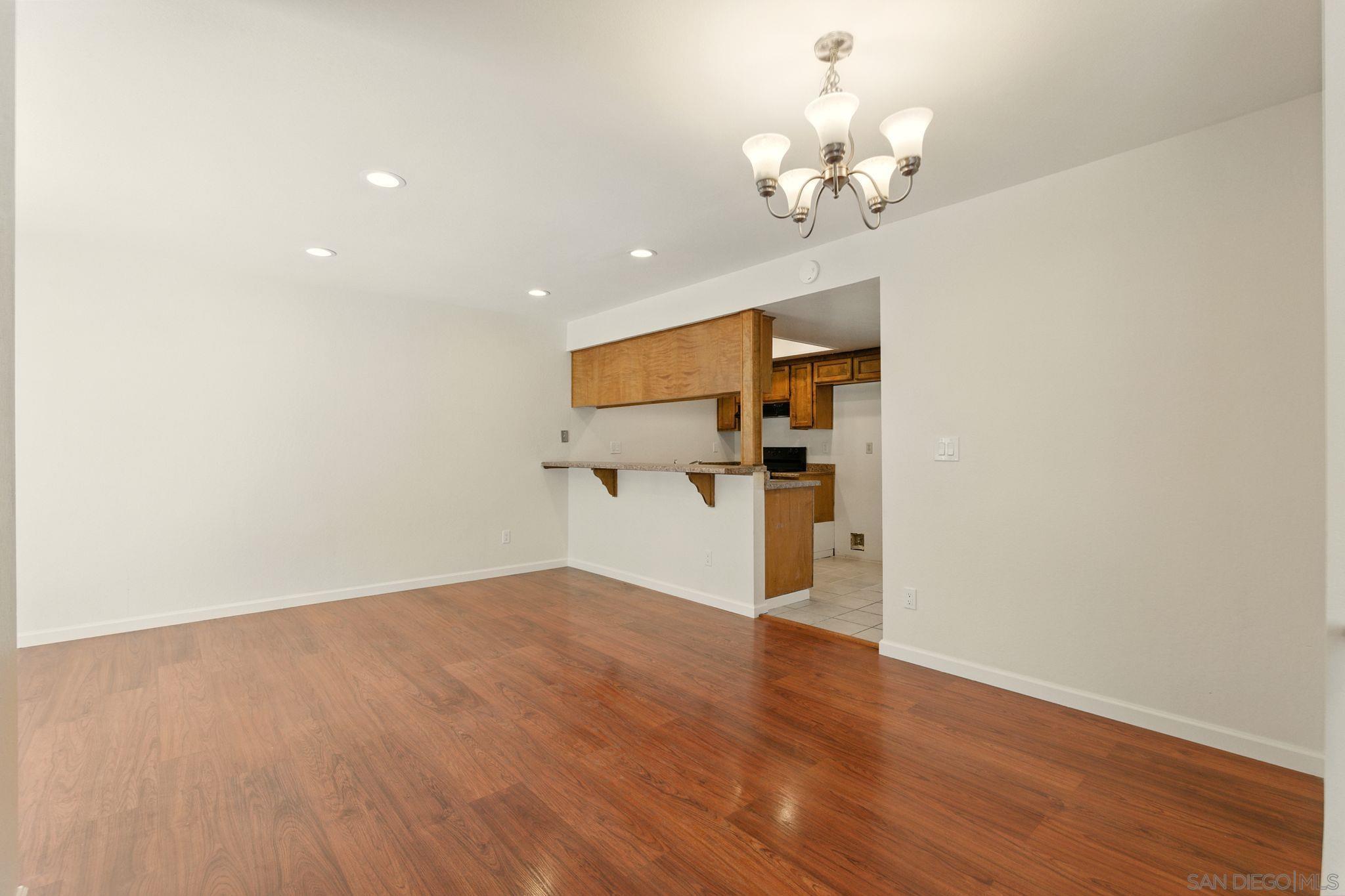 1312 Shaddick Dr
