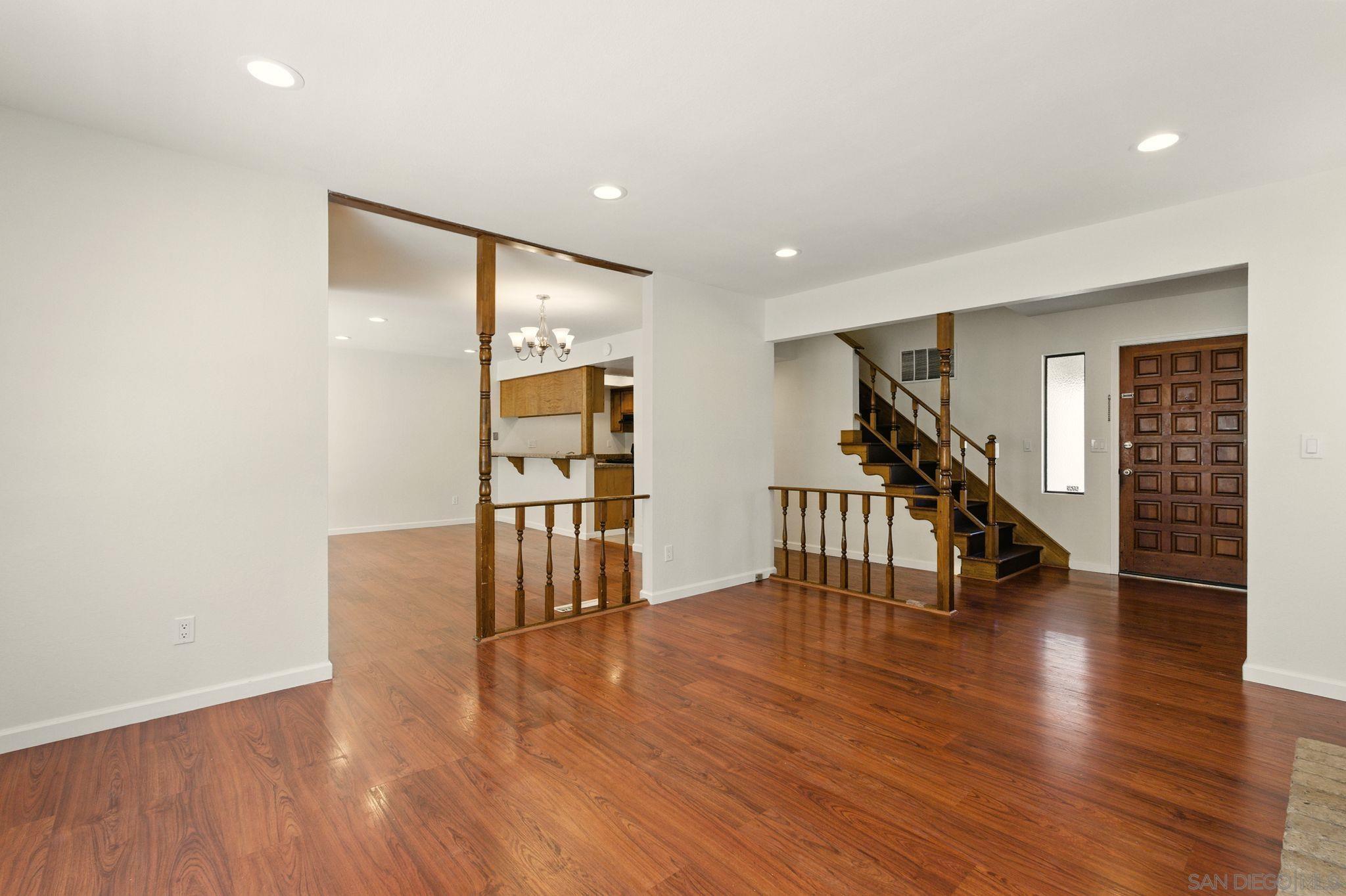 1312 Shaddick Dr
