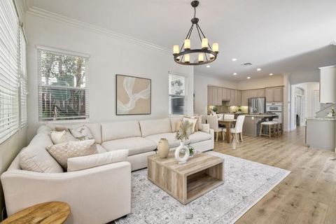 13944 Kerry Lane San Diego CA 92130