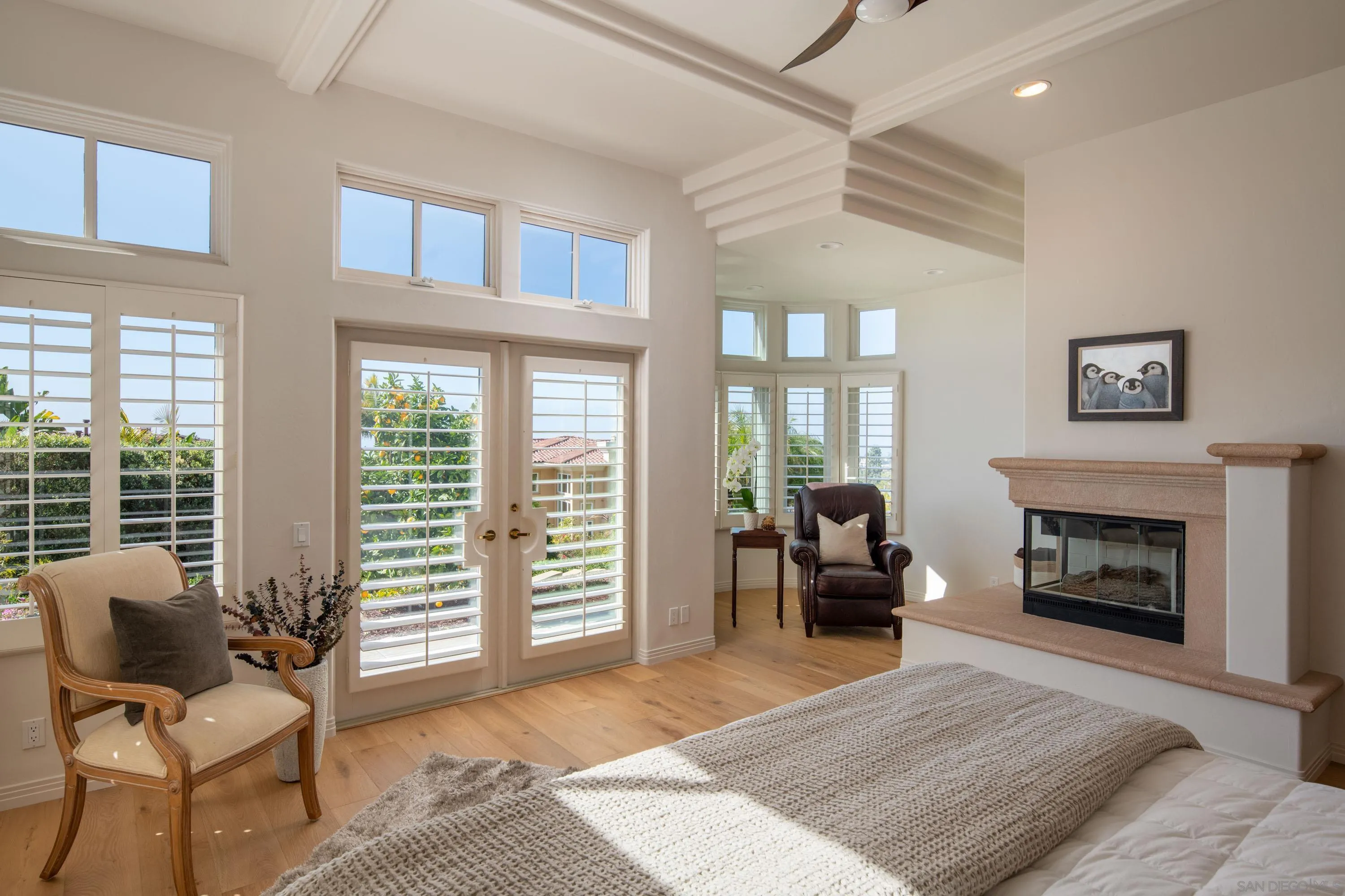 San Diego, California 92109, United States, 4 Bedrooms Bedrooms, ,4 BathroomsBathrooms,Residential,Pending,76572