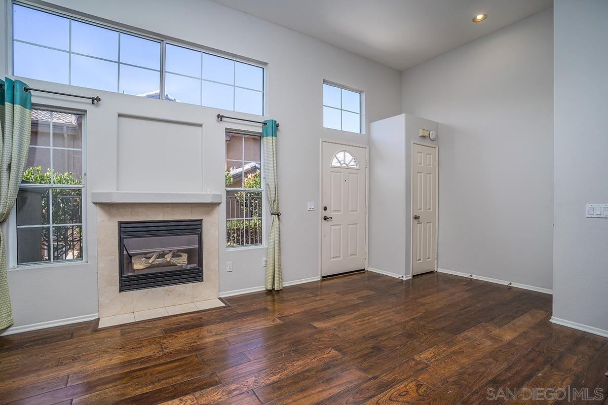 12543  El Camino Real  F