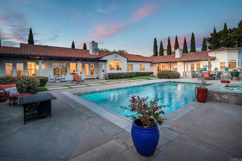 7992 Paseo Esmerado Carlsbad CA 92009