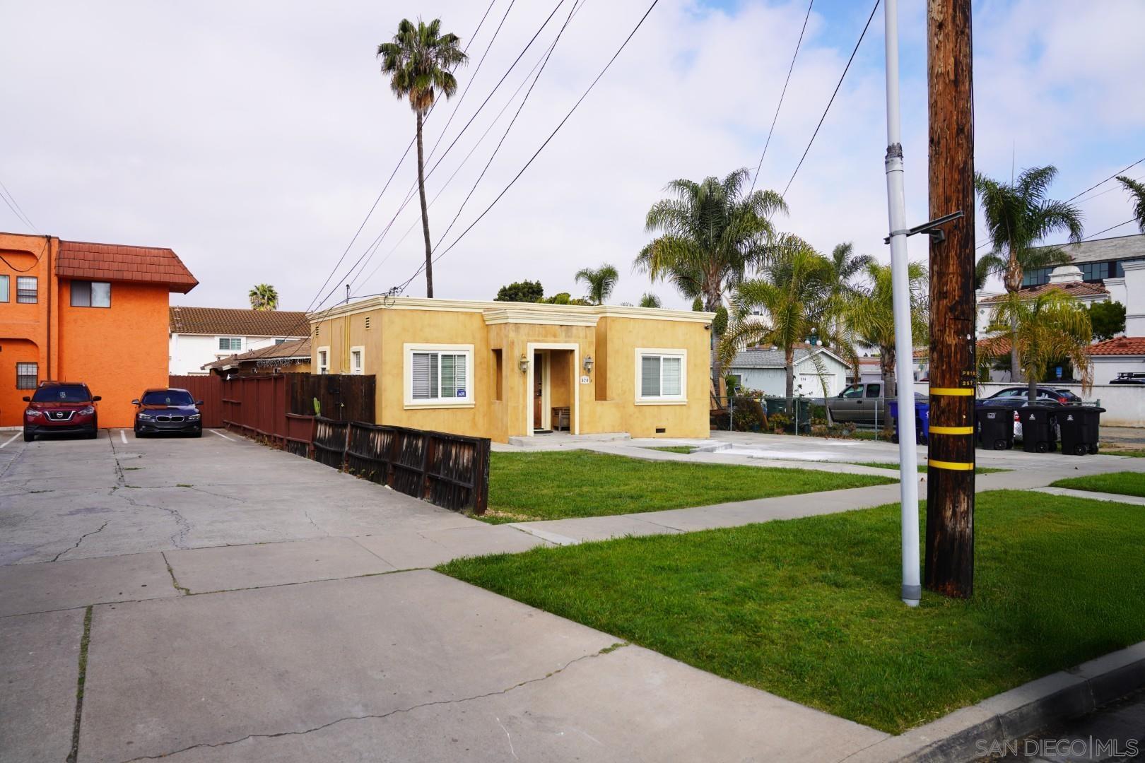 520 Glover Ave