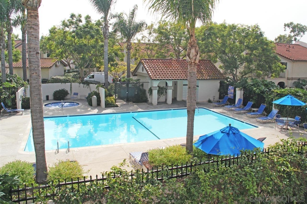7628 Palmilla Dr 85