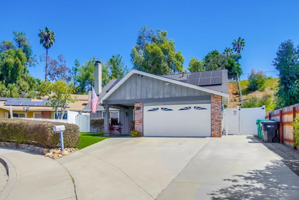9985 Delia Lane
