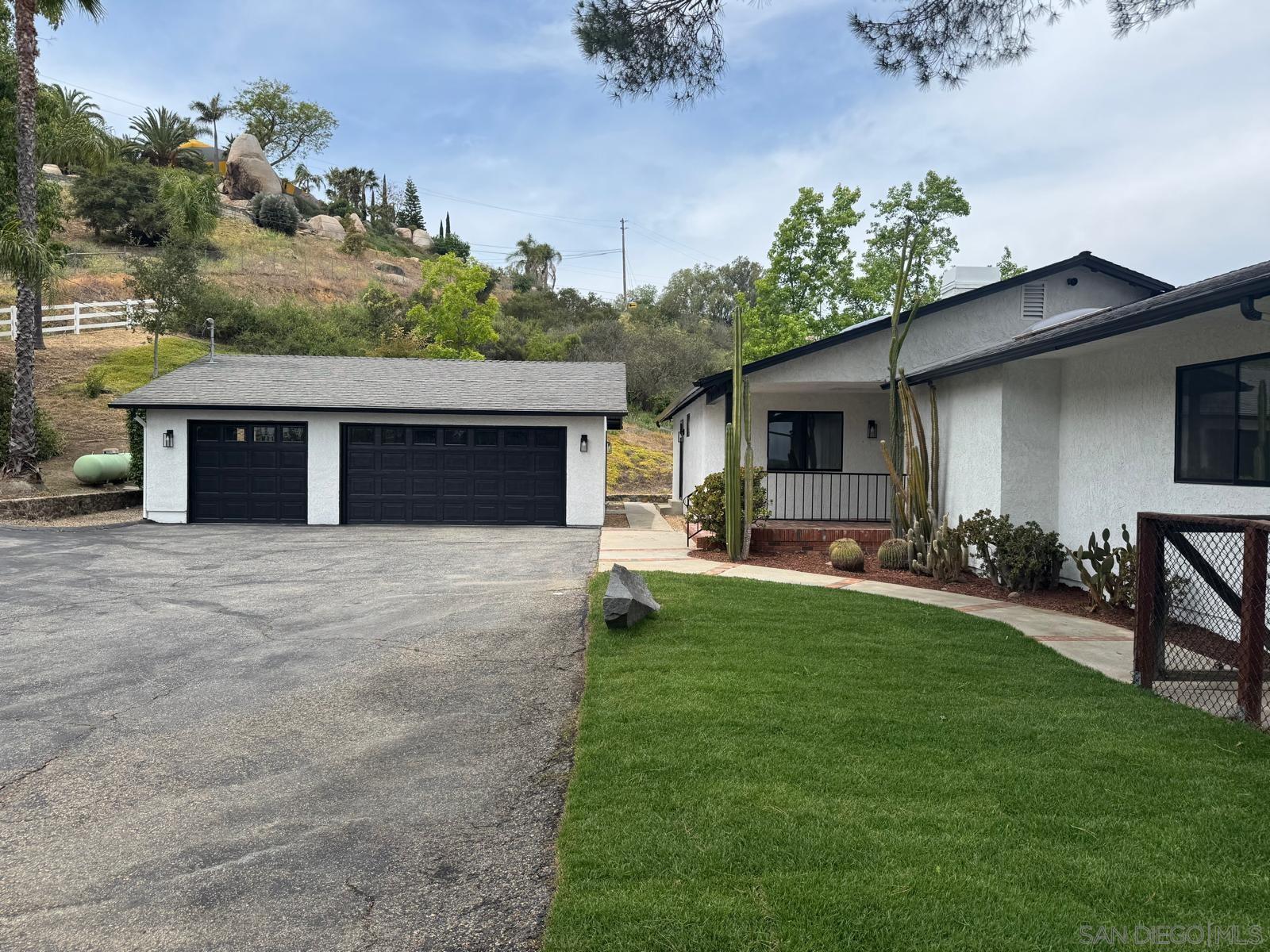 28983 Mountain Meadow Rd