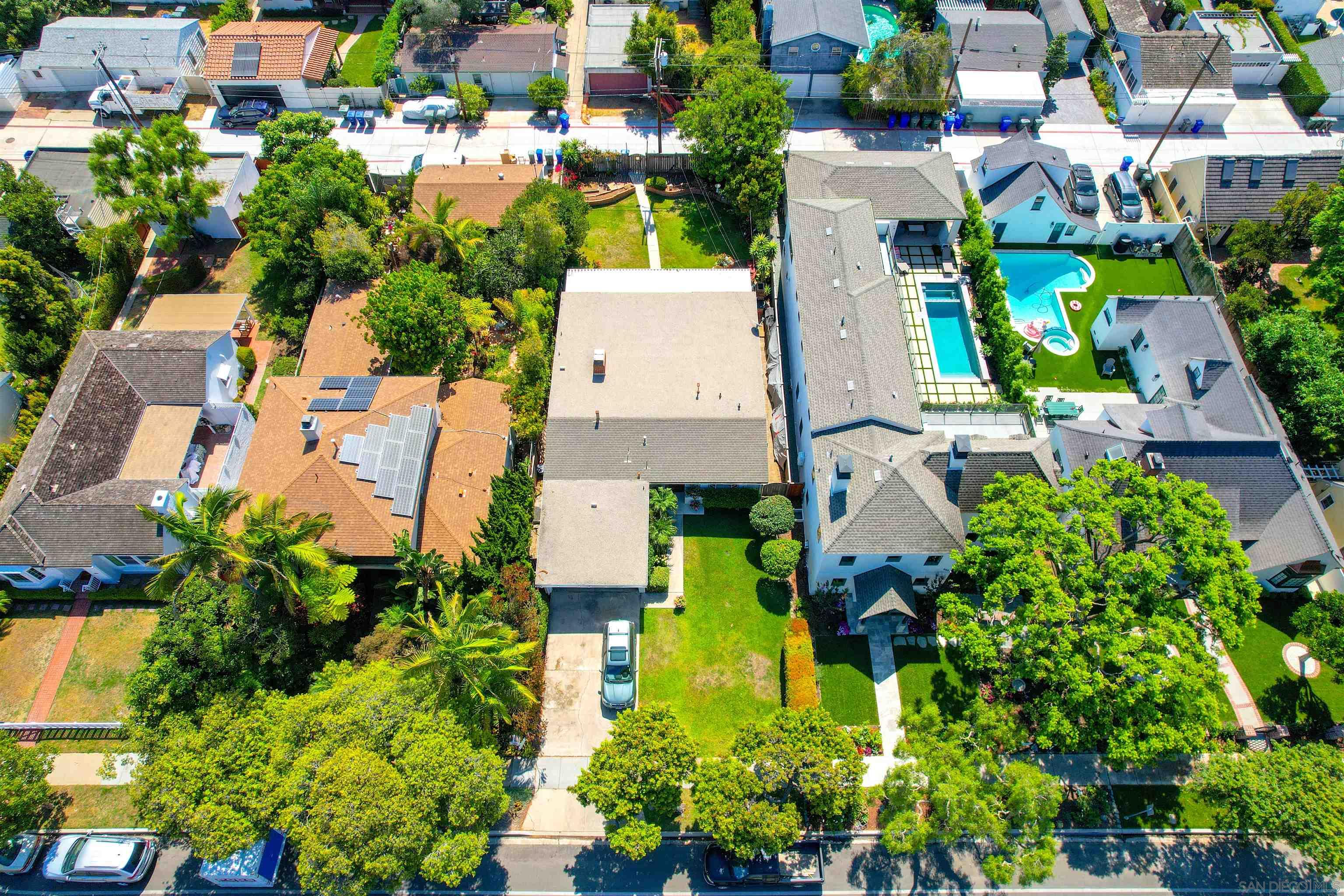 535 Alameda Blvd