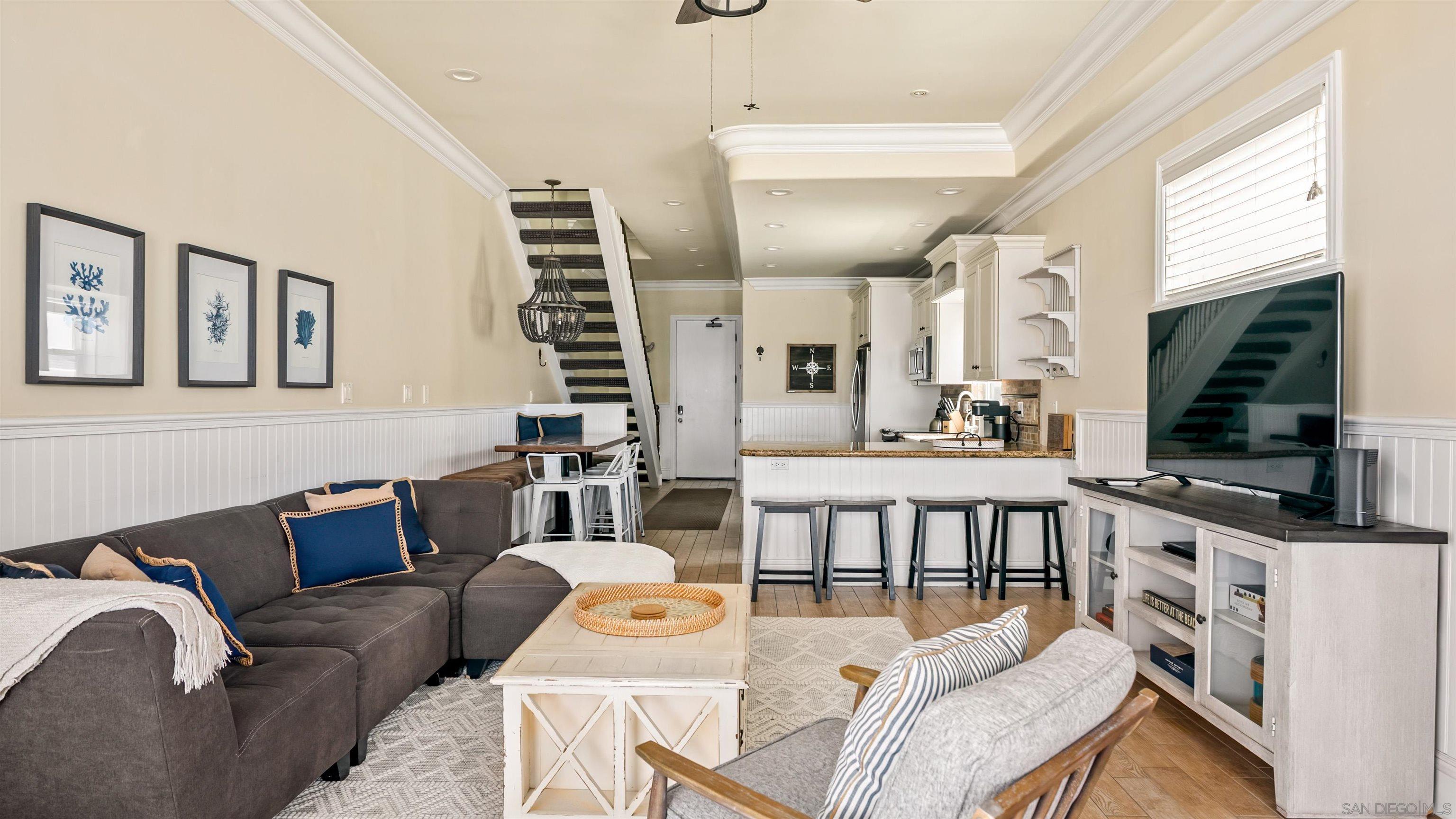 3285 Ocean Front Walk 3