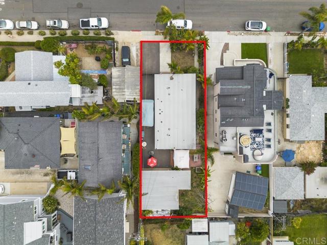 152 Redwood Avenue