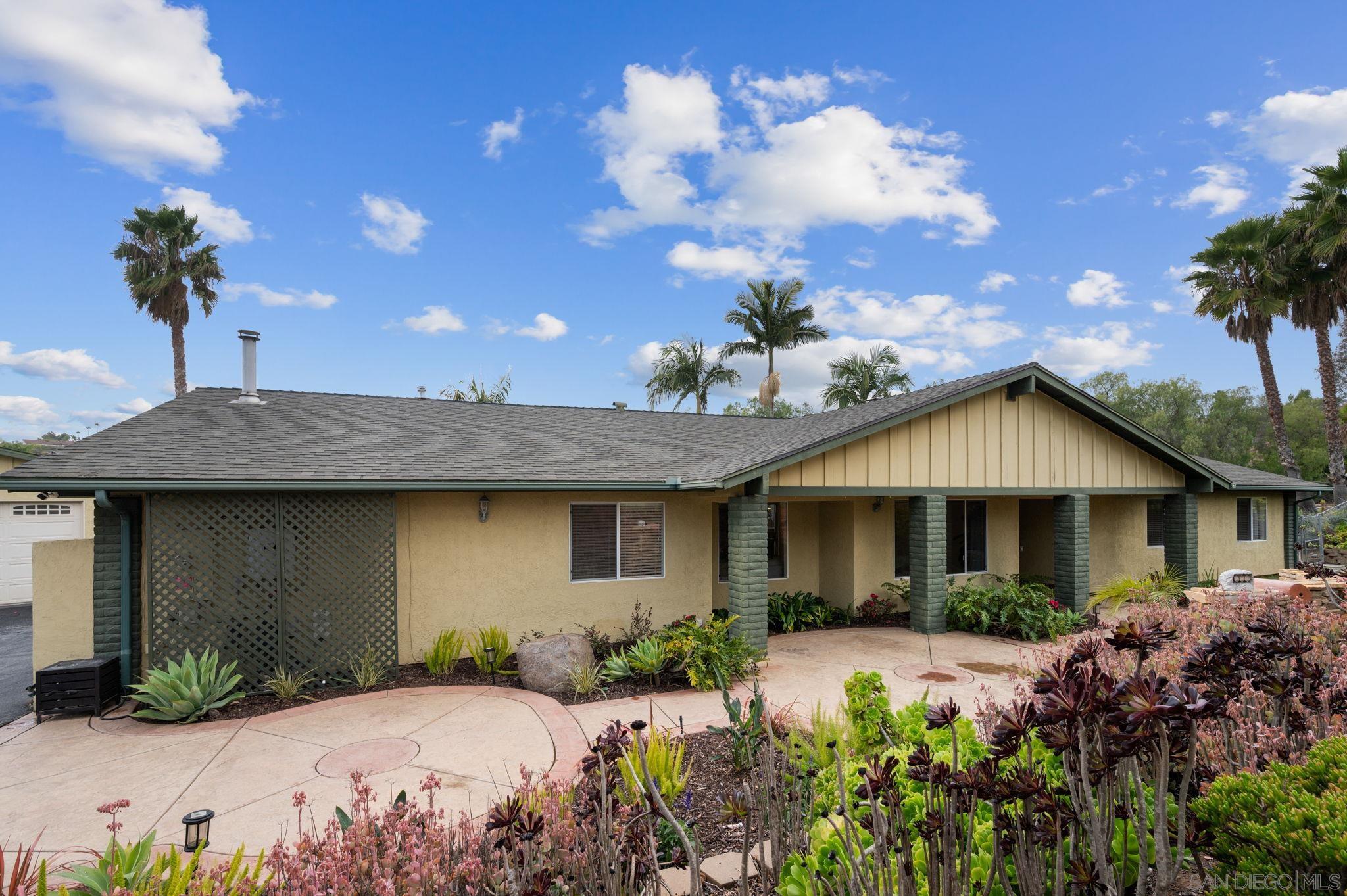 2239 Orange Ave