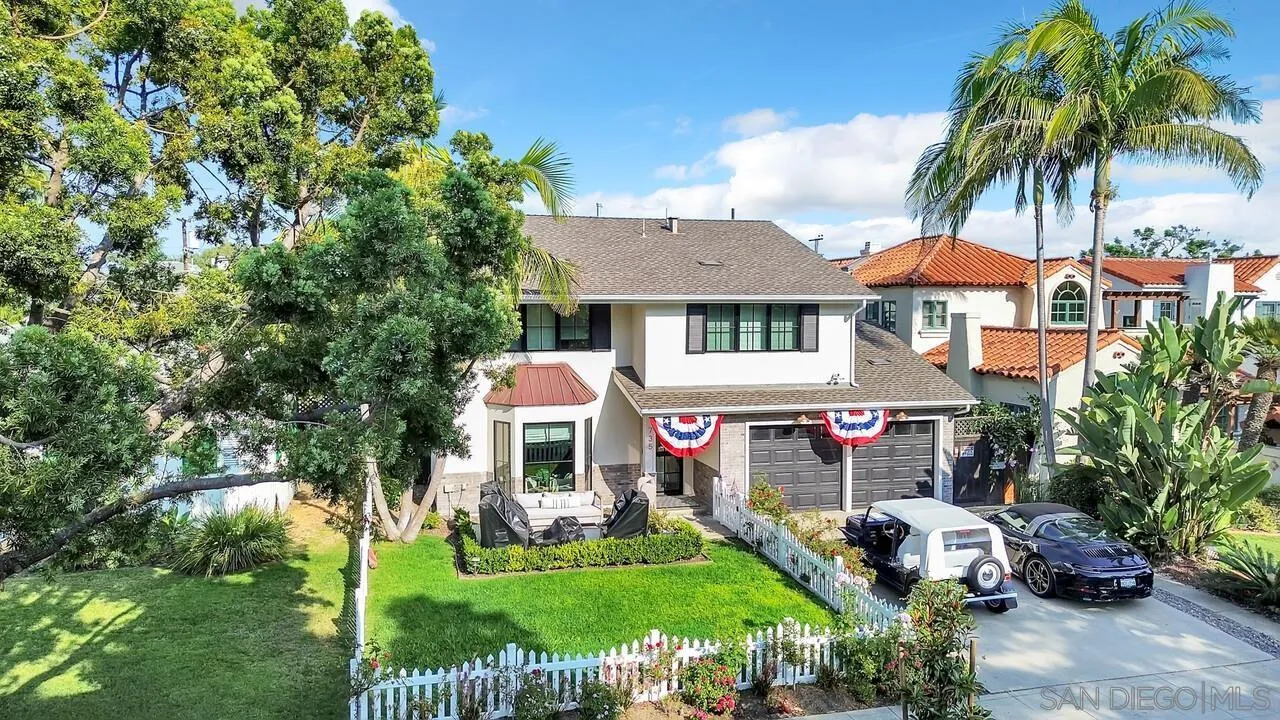 Coronado, California 92118, United States, 7 Bedrooms Bedrooms, ,7 BathroomsBathrooms,Residential,Active,103732