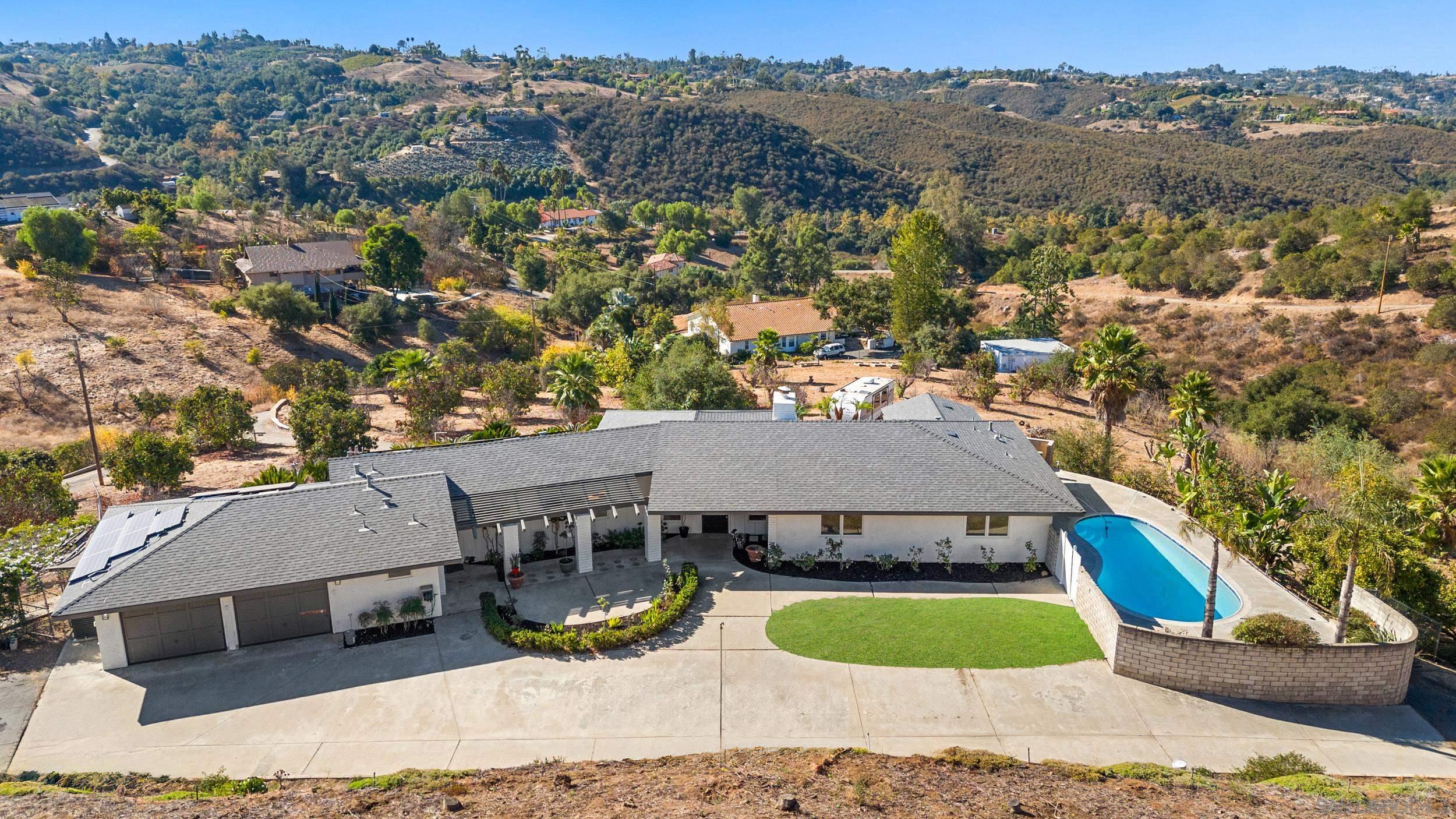 2063 Willow Glen Road