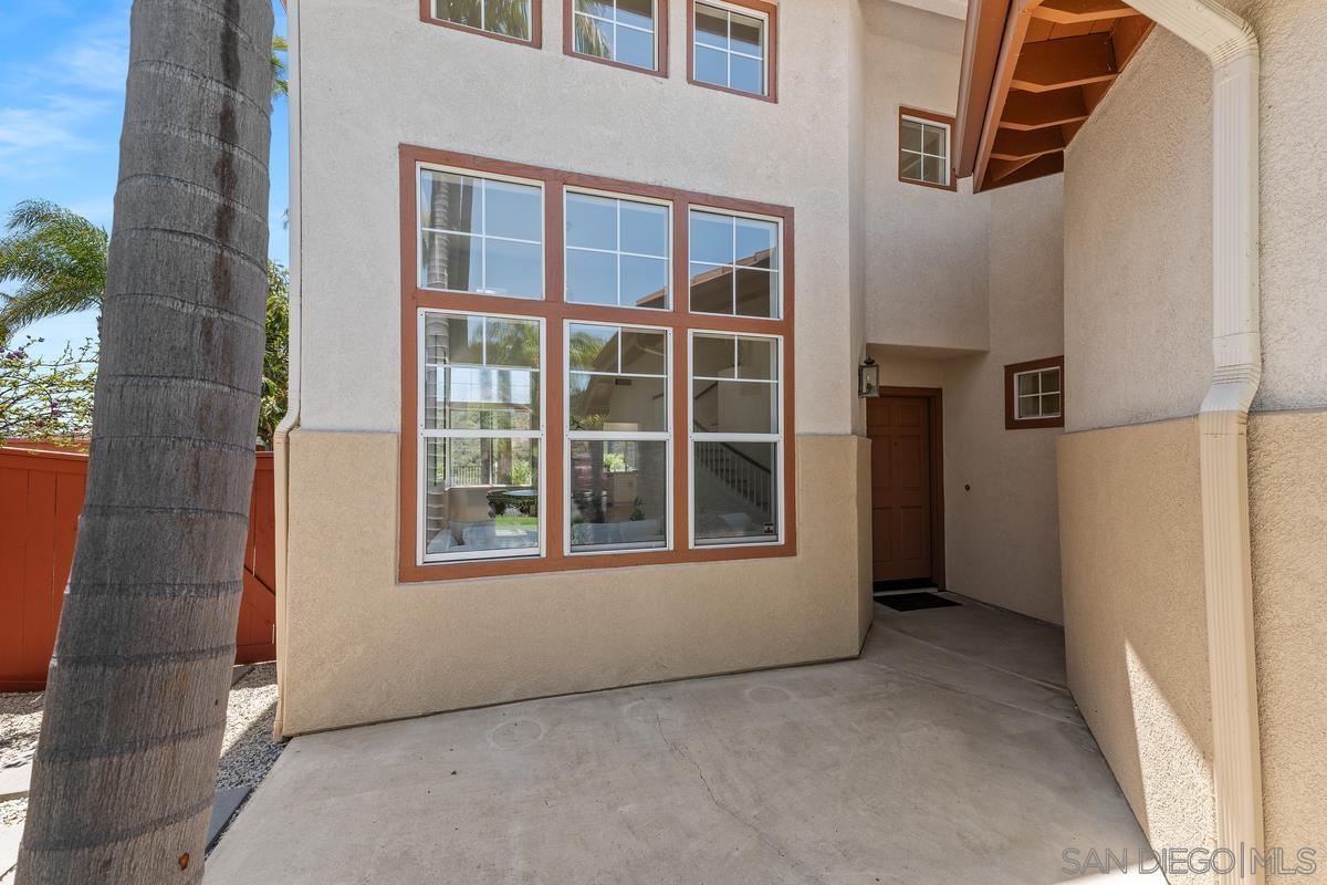 7179 Park Village