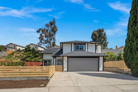 Single Family Residence in San Diego CA 5806 Cervantes Ave.jpg