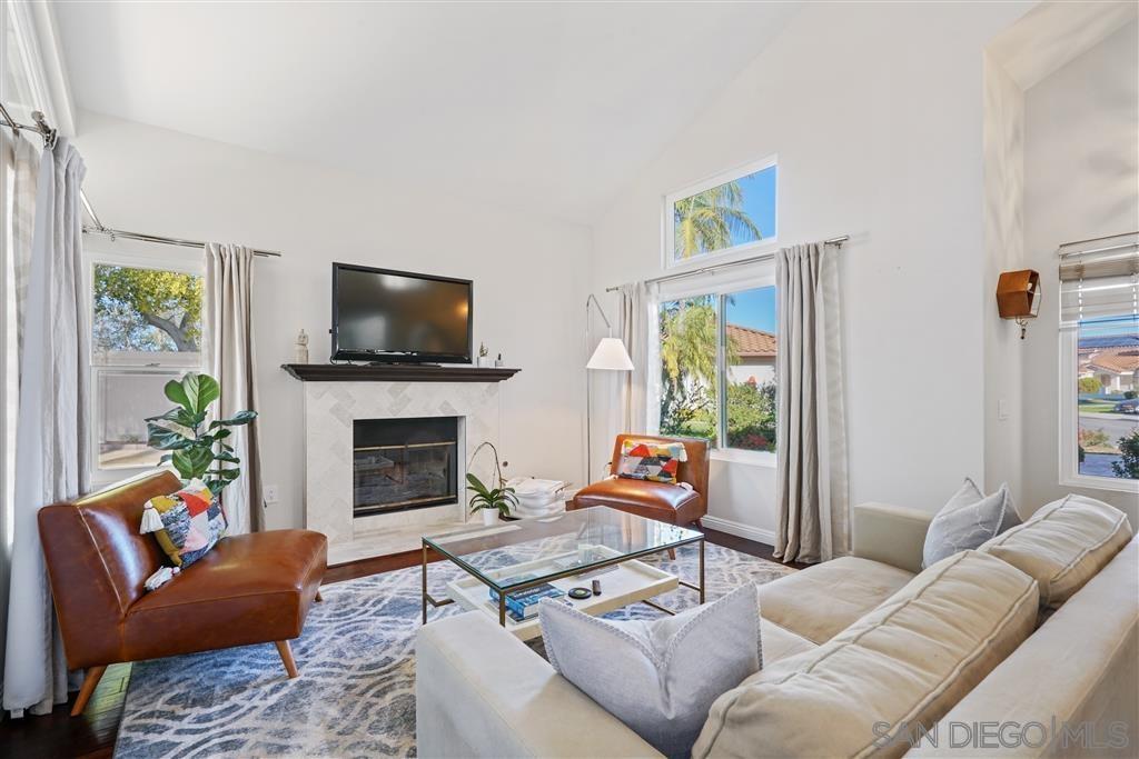 10636 Brookhollow