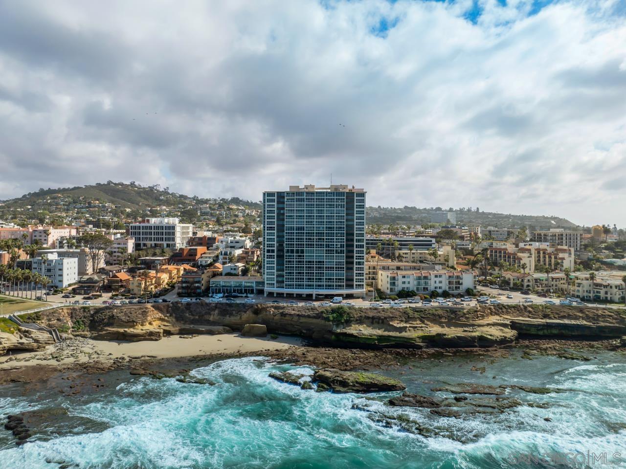 939 Coast Blvd 12C