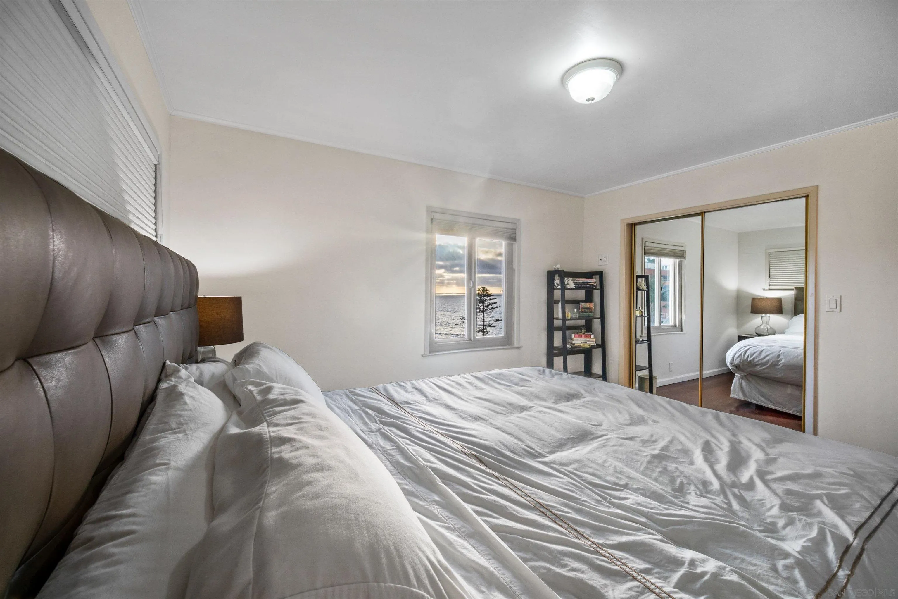 La Jolla, California 92037, United States, 2 Bedrooms Bedrooms, ,2 BathroomsBathrooms,Residential,Active,152894