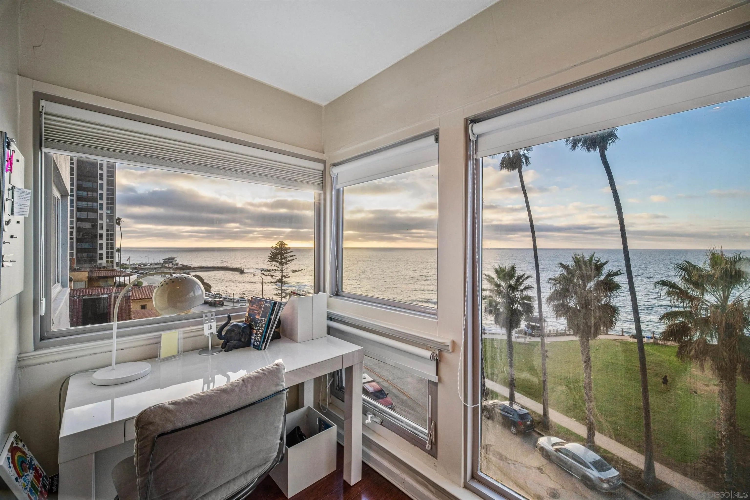 La Jolla, California 92037, United States, 2 Bedrooms Bedrooms, ,2 BathroomsBathrooms,Residential,Active,152894