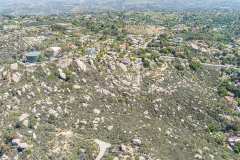 13 Sage Hill Way Escondido CA 92026