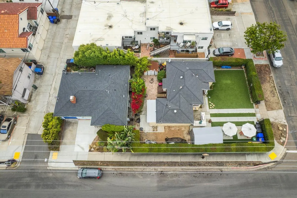 San Diego, California 92109, United States, 5 Bedrooms Bedrooms, ,3 BathroomsBathrooms,Residential,Active,147722