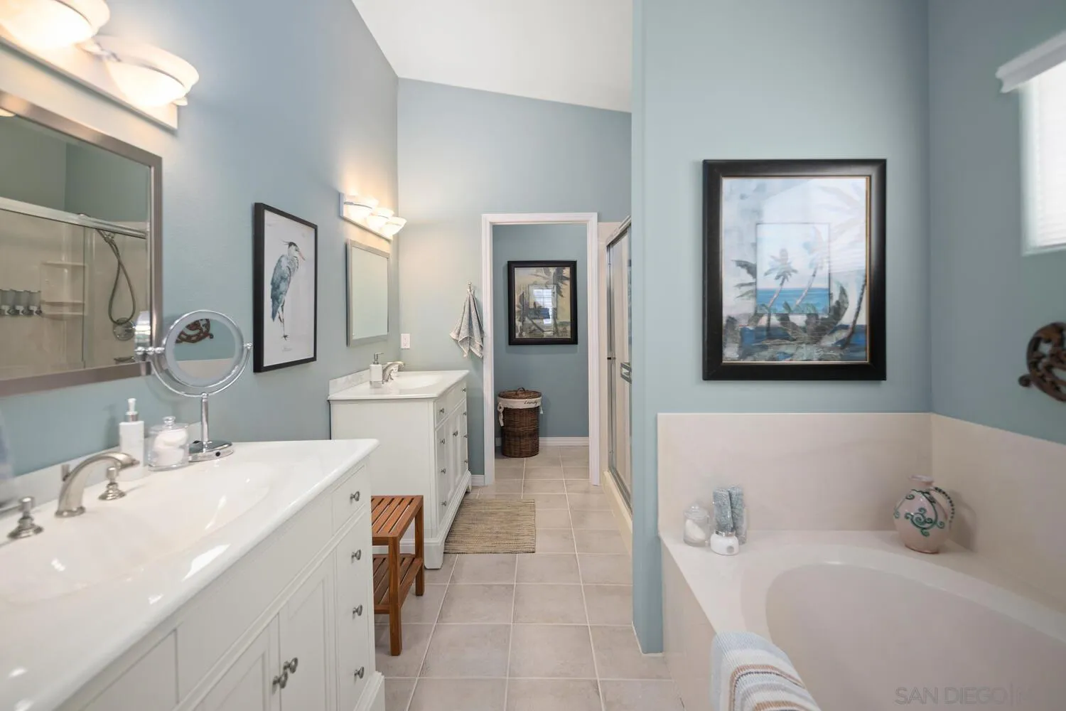 Coronado, California 92118, United States, 3 Bedrooms Bedrooms, ,2 BathroomsBathrooms,Residential,Pending,130274