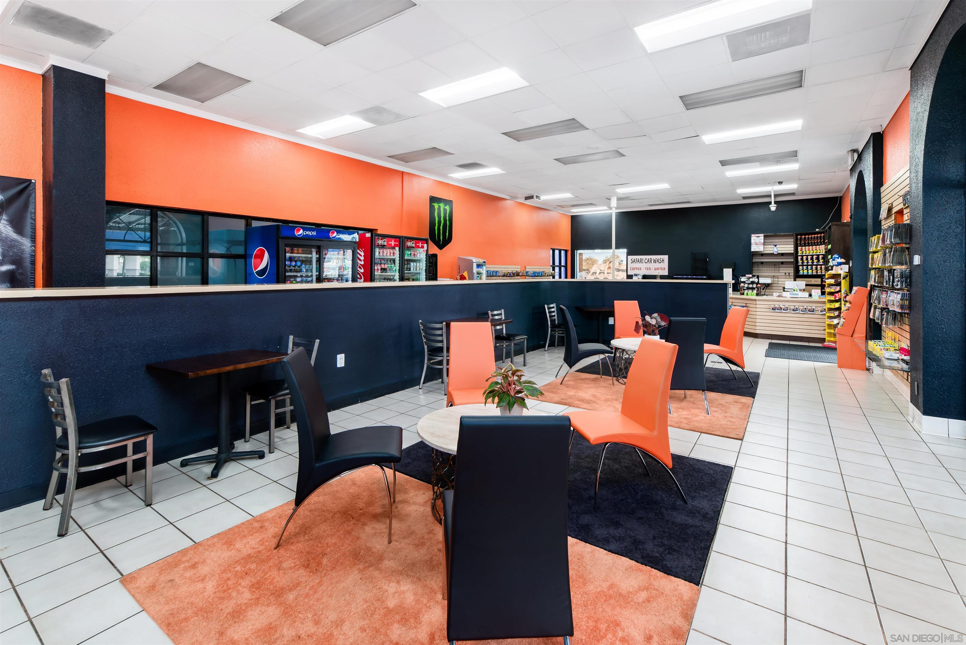 Escondido, California 92025, United States, ,Commercial,Active,64987