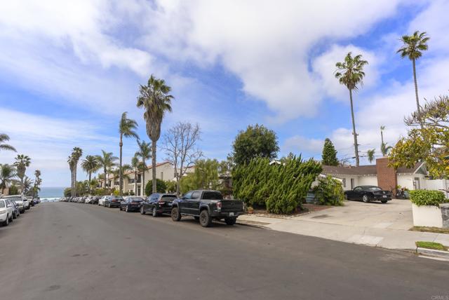 342 Bonair St.
