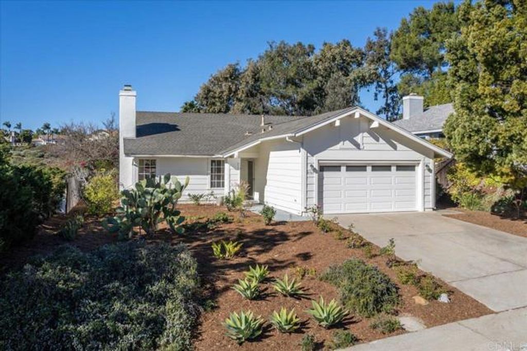 Photo for 11765 Semillon Blvd, San Diego, CA 92131 (MLS # NDP2501438)