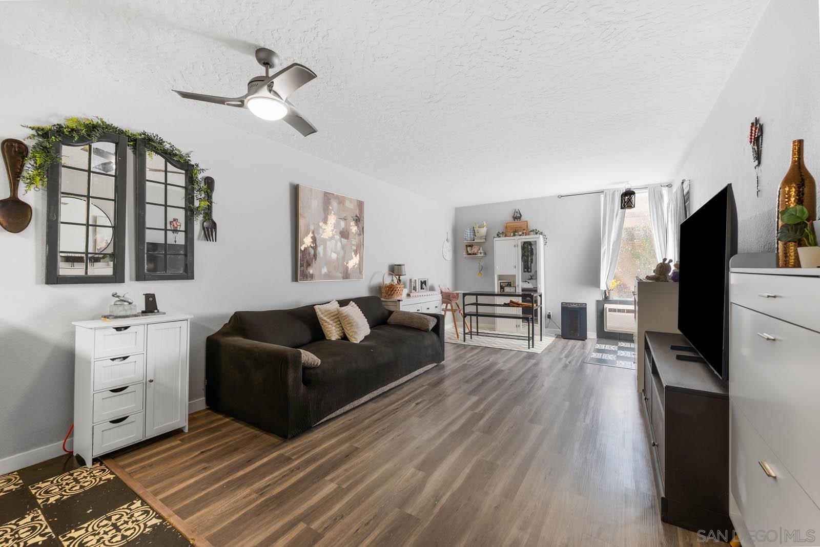 6675 Mission Gorge Rd A114