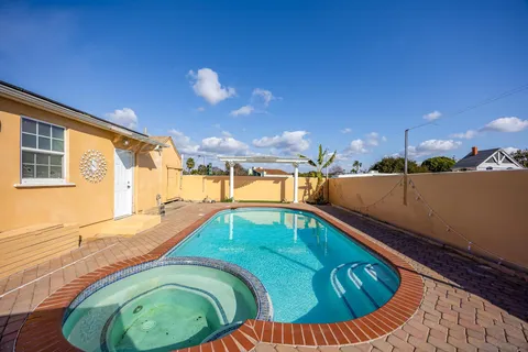 219 Second Ave, Chula Vista, CA 91910 - #: 250023866
