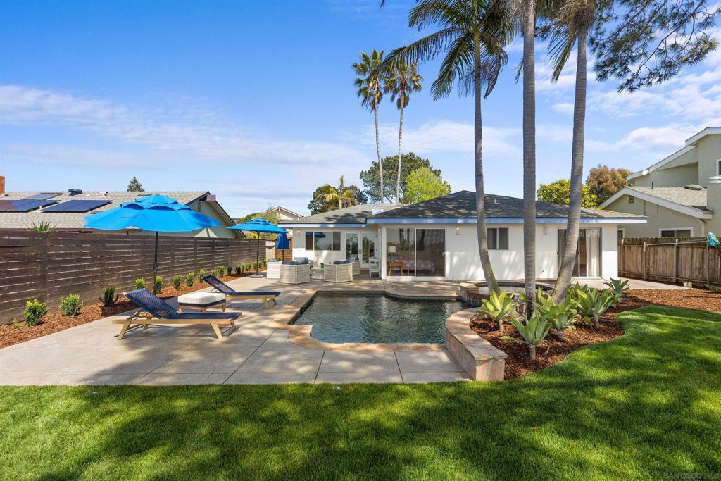 Photo of 14186 Half Moon Bay Dr, Del Mar, CA 92014 (MLS # 240011736)