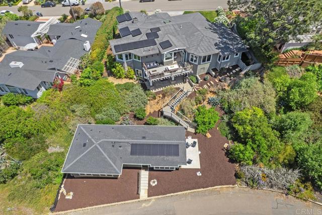 555 Amphitheatre Dr