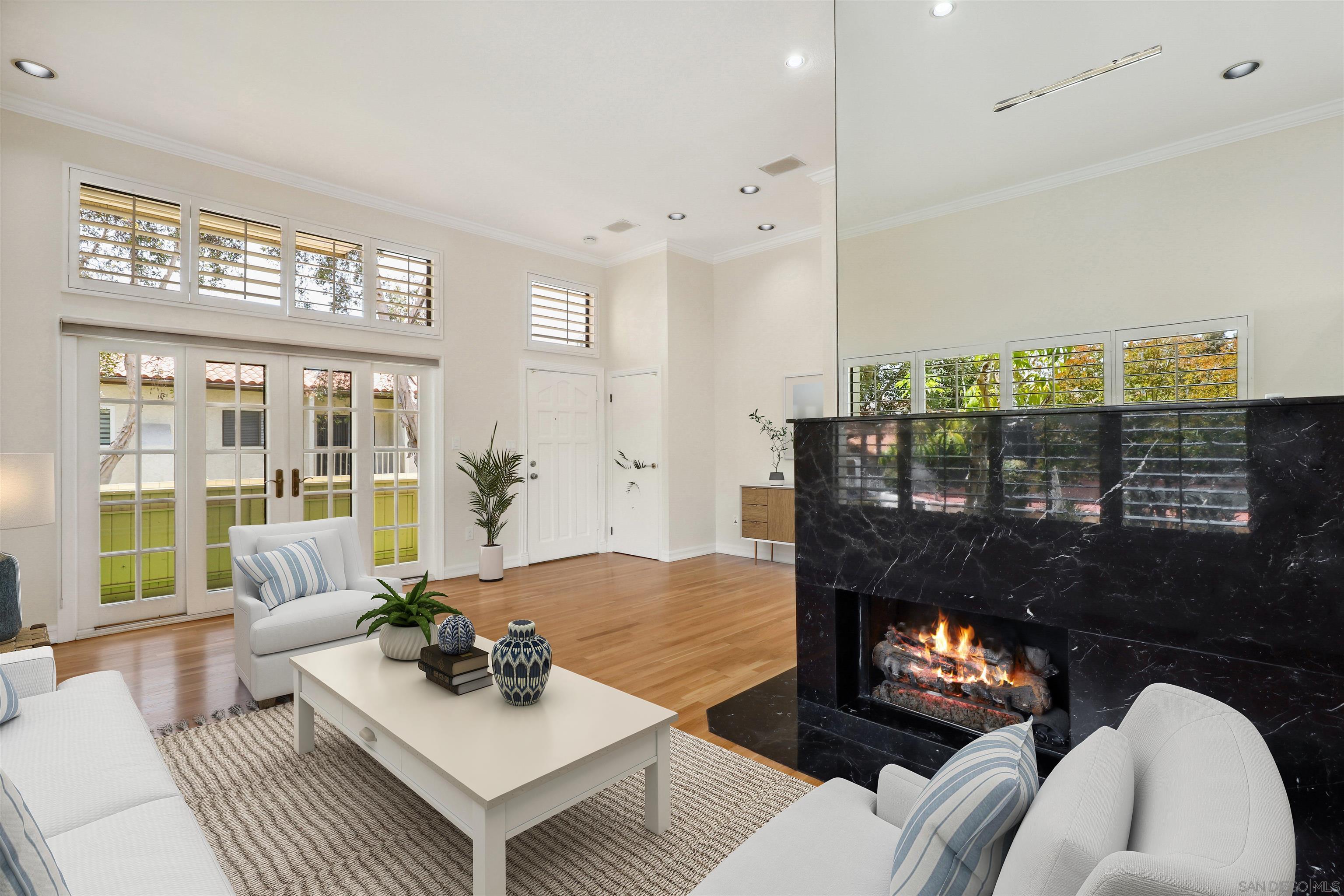3946 La Jolla Village Dr