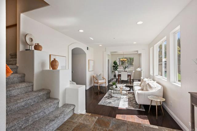 2490 Bear Rock Gln