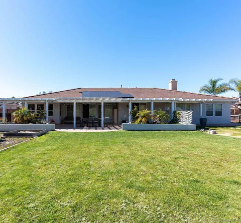 2352 Clearcrest Ln, Fallbrook, CA 92028 - #: 250020290