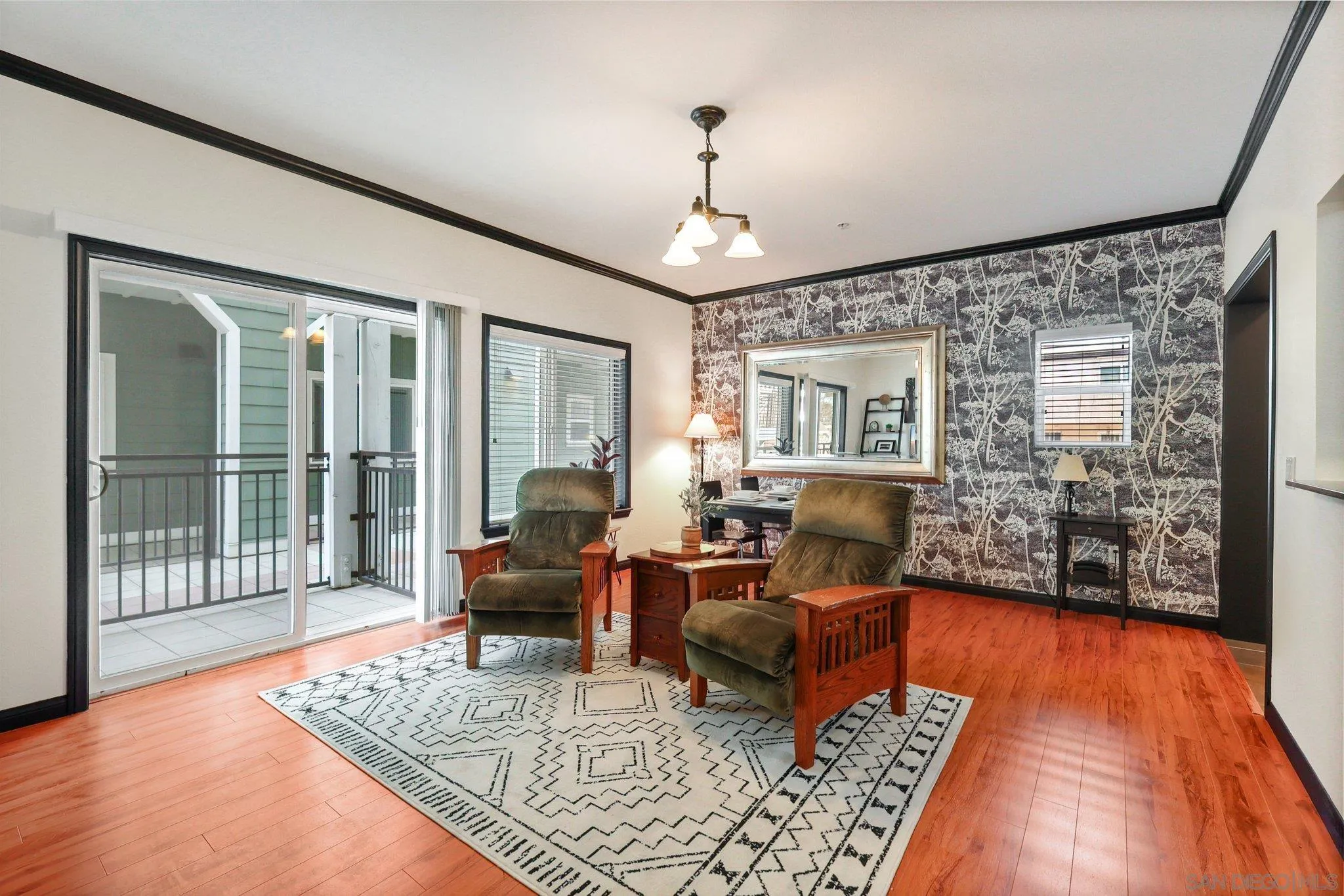 San Diego, California 92103, United States, 2 Bedrooms Bedrooms, ,2 BathroomsBathrooms,Residential,Pending,12948