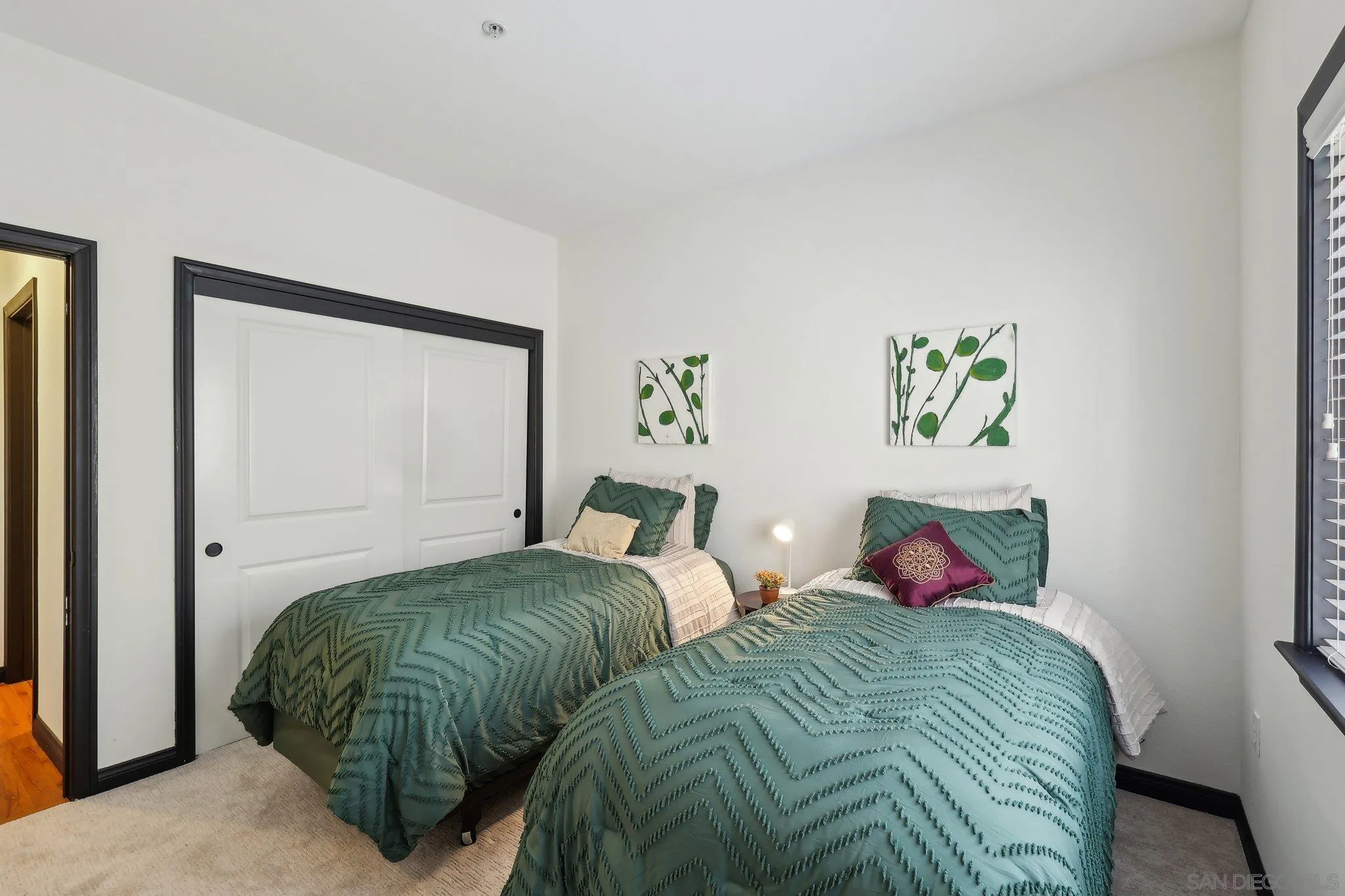 San Diego, California 92103, United States, 2 Bedrooms Bedrooms, ,2 BathroomsBathrooms,Residential,Pending,12948